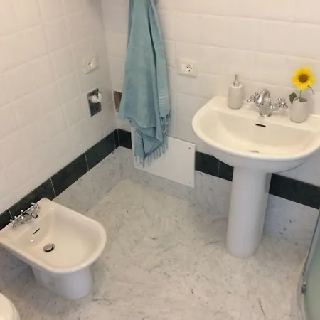 Apartment Chic
